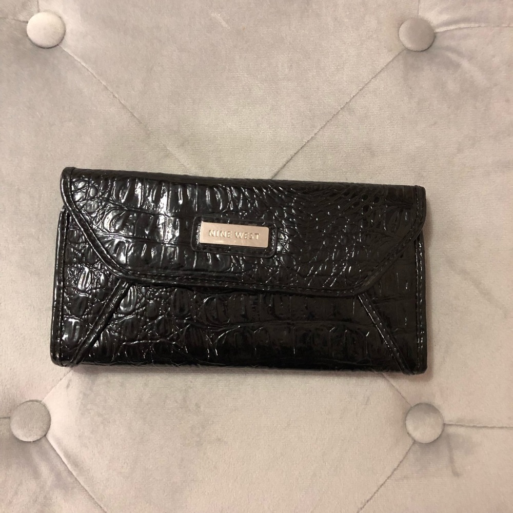 Nine West black shiny wallet!
